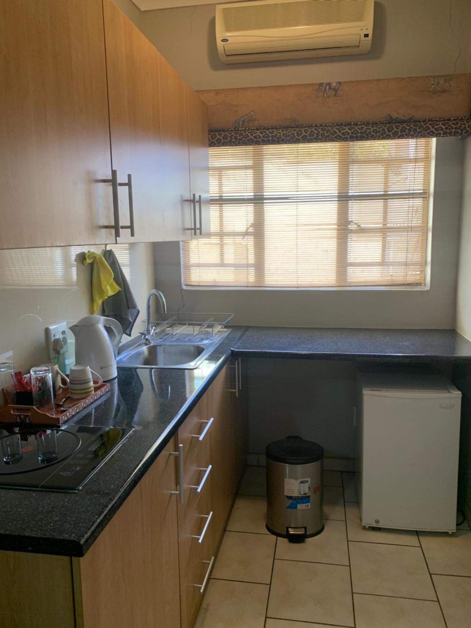Hotel Pension Casa Africana Windhoek Luaran gambar